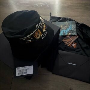 DOLCE&GABBANA bucket hat tiger print sz58